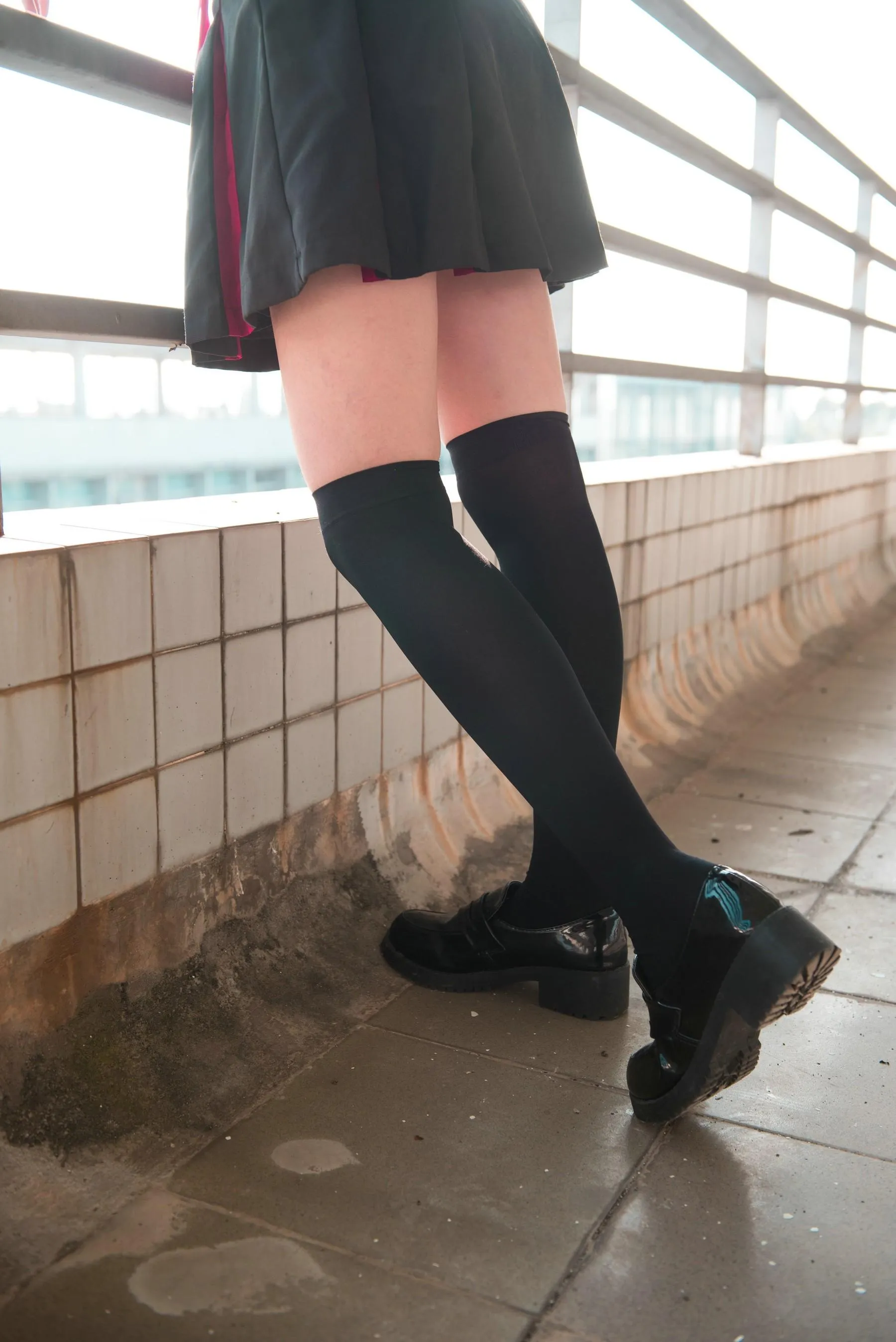 [魔镜街拍] NO.141 活力美术生JK美少女 [288P]插图2